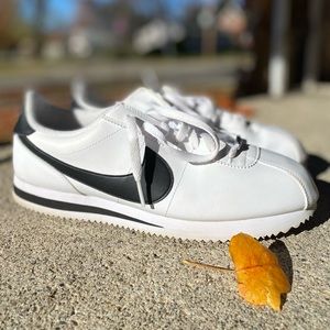 MENS NIKE CORTEZ SZ 12